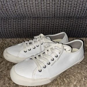 Seavees Monterey Sneaker White Canvas Sneakers Women’s US Size 7.5